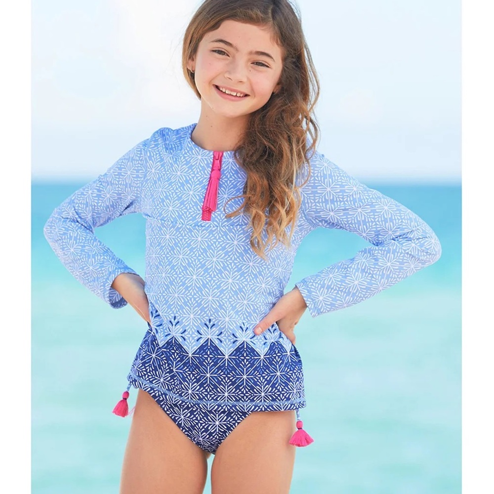 🏊‍♀️ Euc girls cabana life rashguard long sleeve size 7/8 tassel